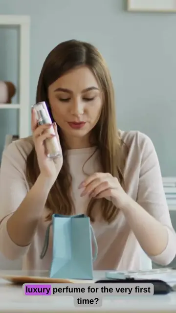 Parfüm-Unboxing, ein mit AIVeed erstelltes Video